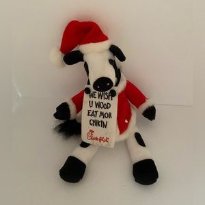 Chick-fil-a 6” Santa Plush Cow “We Wish U Wood Eat Mor Chikin”